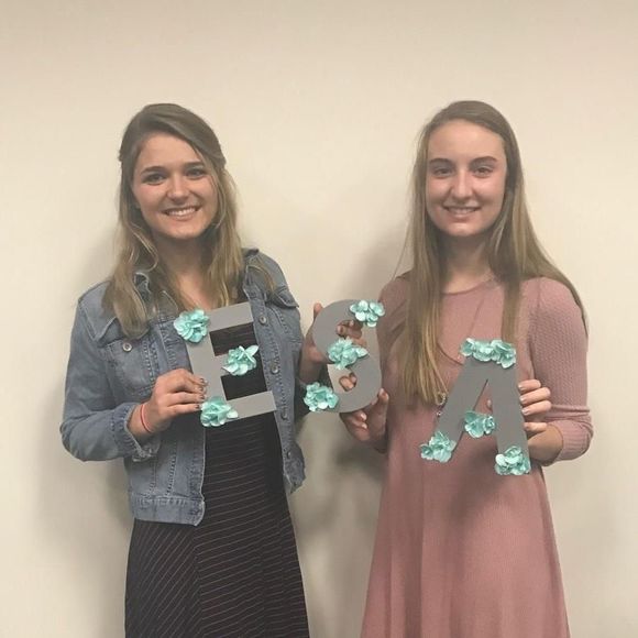 Meet your Posher, Maddy - Picture 1 of 1